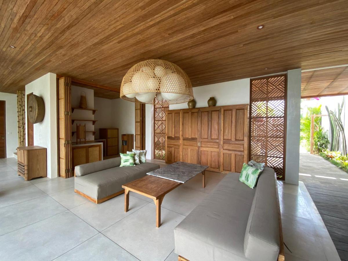 Villa Biarritz Uluwatu Exterior foto